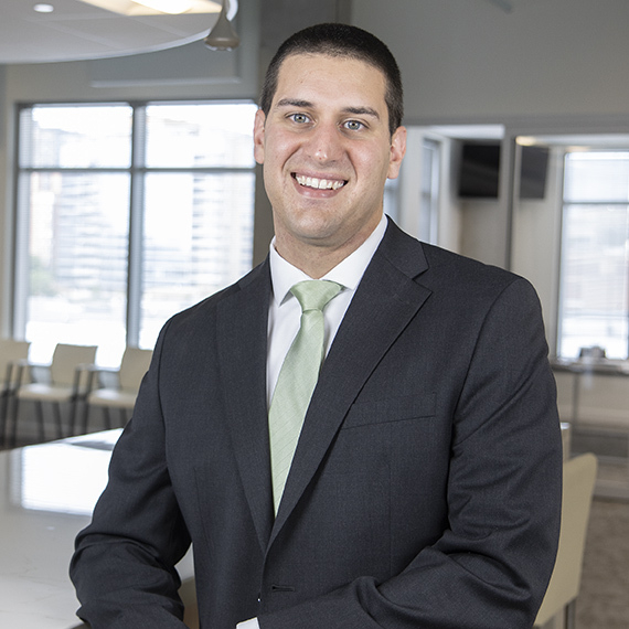 Associate Wealth Advisor